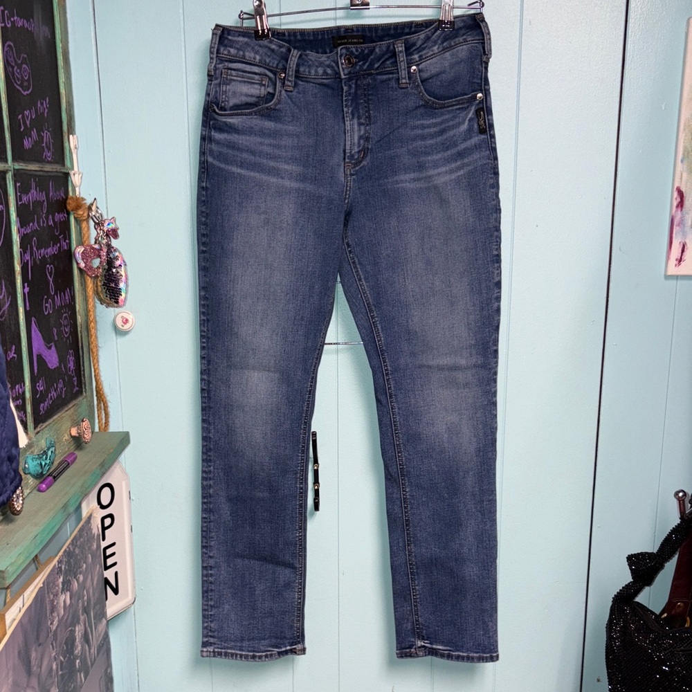 Silver Jeans Co. Classic Blue Denim - Picture 1 of 8